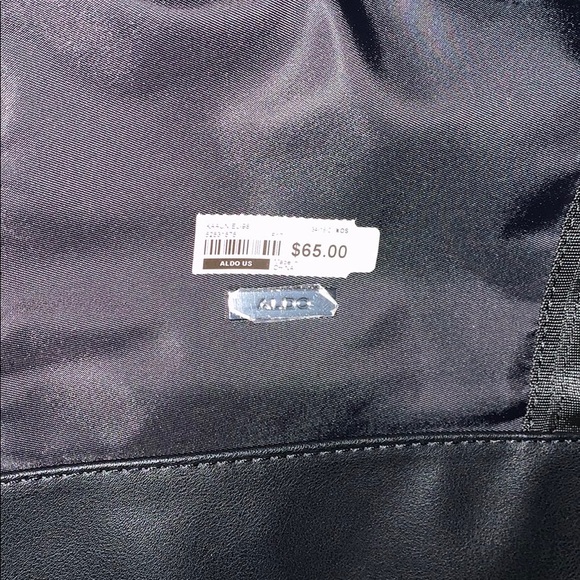 Aldo Duffle Bag🛩 - Picture 5 of 7